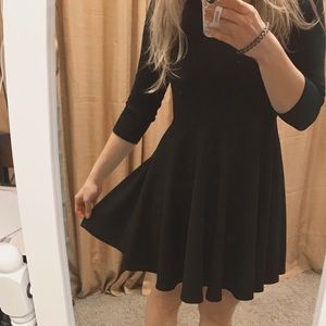 3/4 length black dress